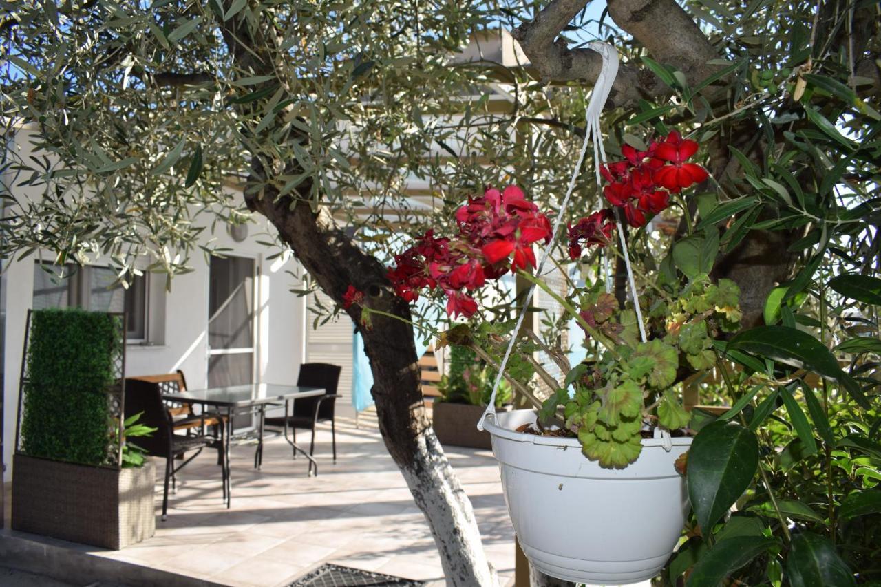 Garden Rooms Fanárion Zewnętrze zdjęcie
